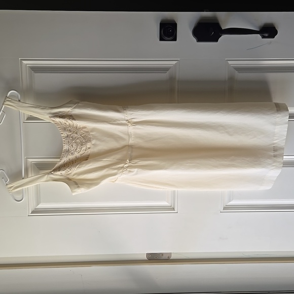 Banana Republic Dresses & Skirts - Banana Republic Silk And Cotton Blend Sheath Dress